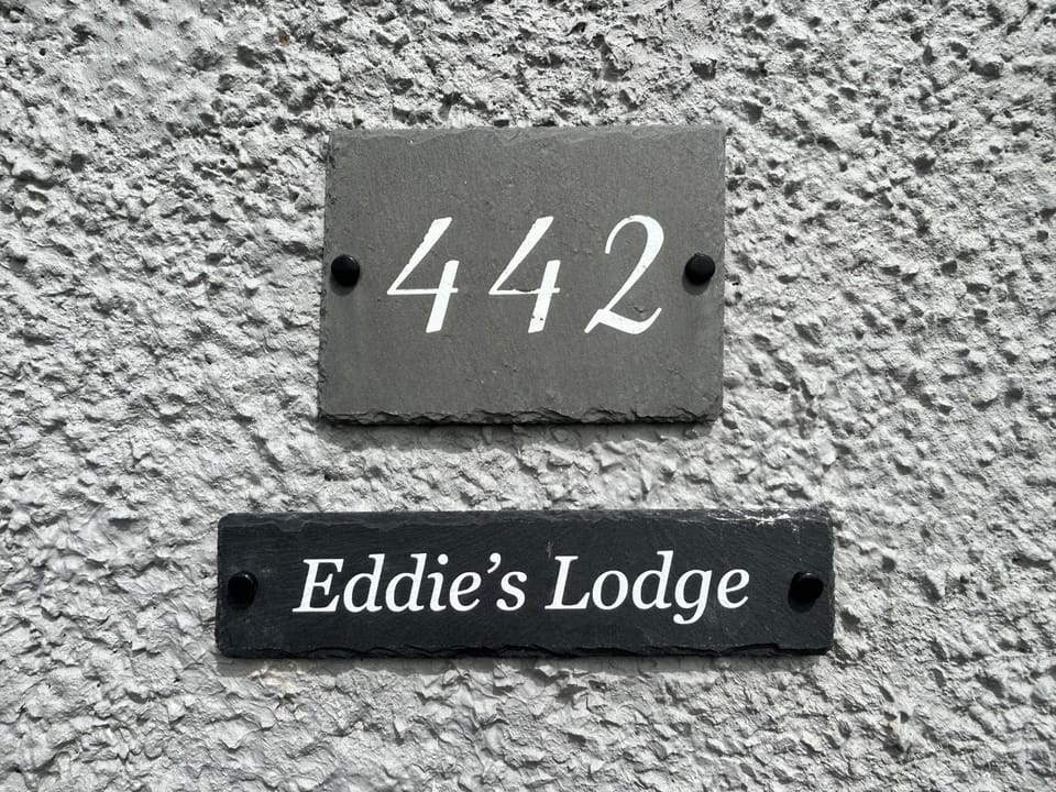 Eddies Lodge & Spa 3 bedroom cottage House in County Donegal