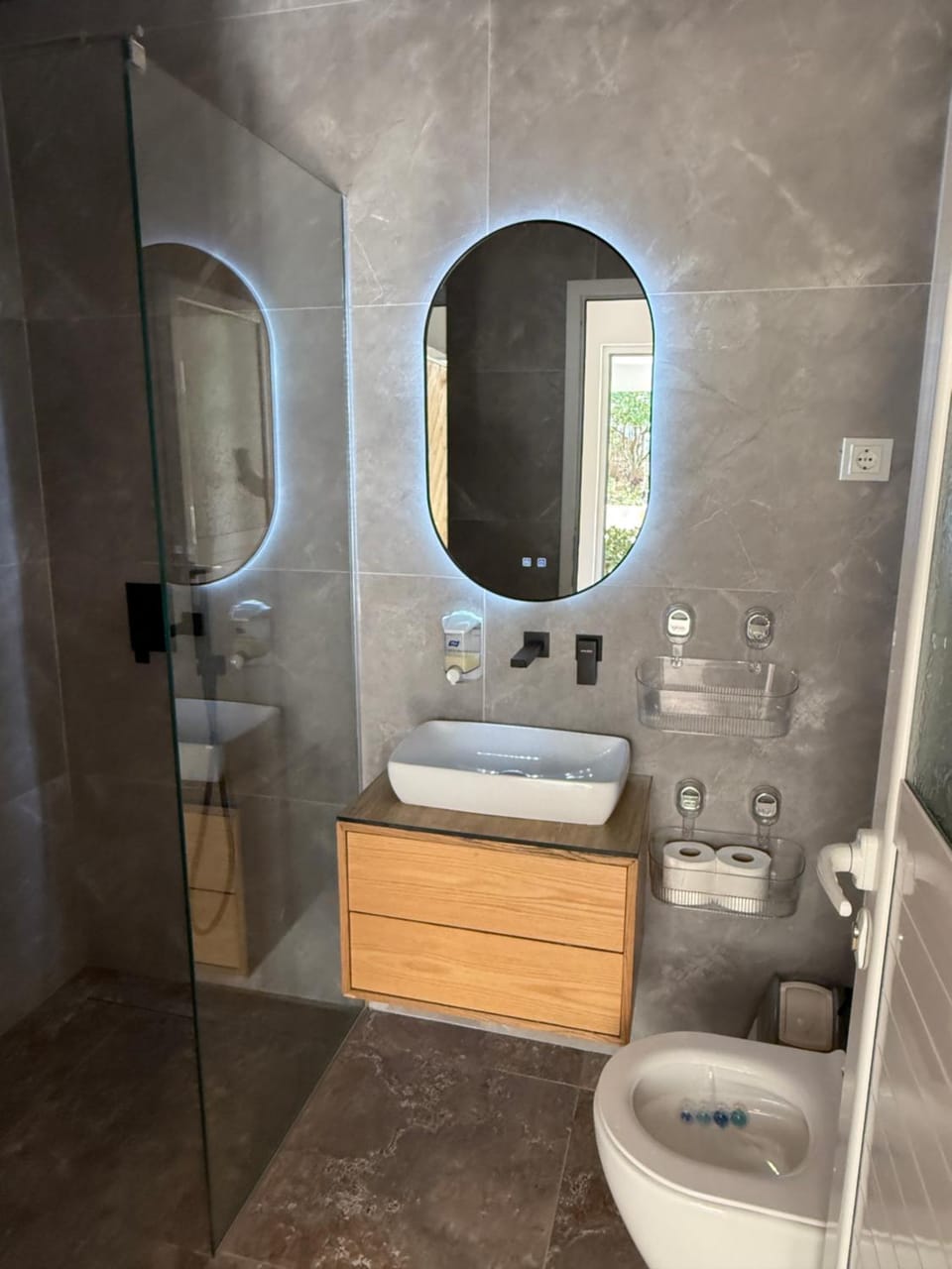 PineSide Rooms Vacation rental in Vlorë County, Albania