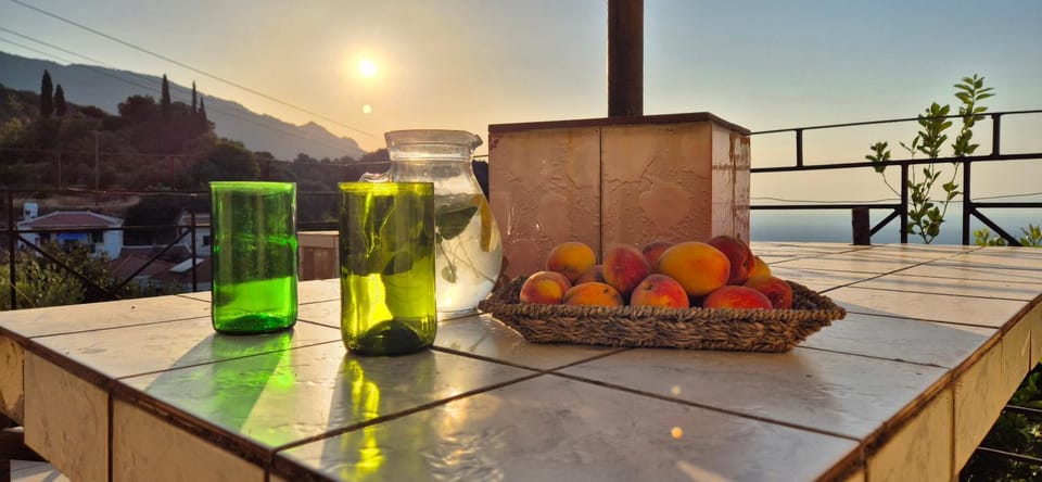 Day, Natural landscape, View (from property/room), Food and drinks, Food, Mountain view, Sunset