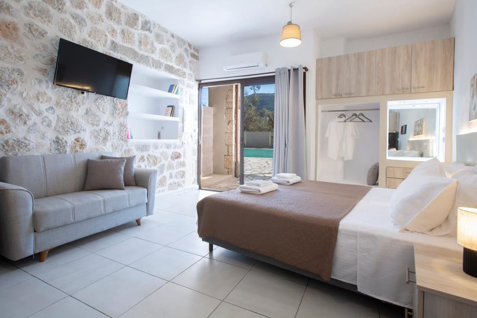 Casa Di Pietra House in Peloponnese, Western Greece and the Ionian