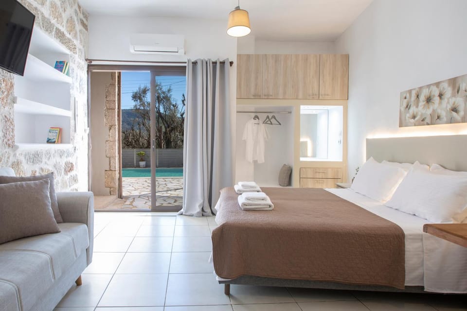 Casa Di Pietra House in Peloponnese, Western Greece and the Ionian