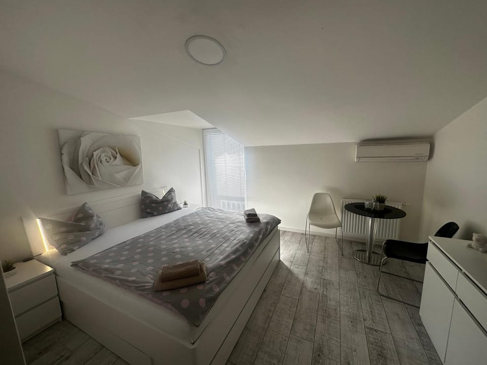 Penzión-Hutira Relax club Bed and Breakfast in Slovakia