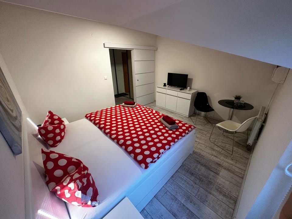 Penzión-Hutira Relax club Bed and Breakfast in Slovakia