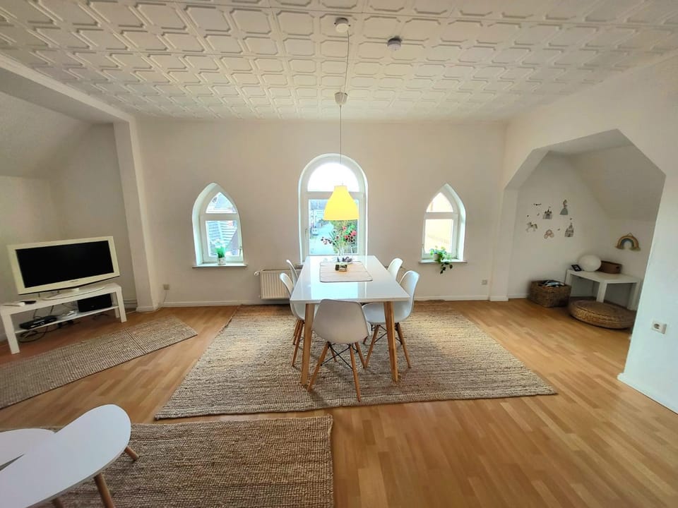 Haus an der Weser - 24/7 Check-In Apartment in Lower Saxony, Germany