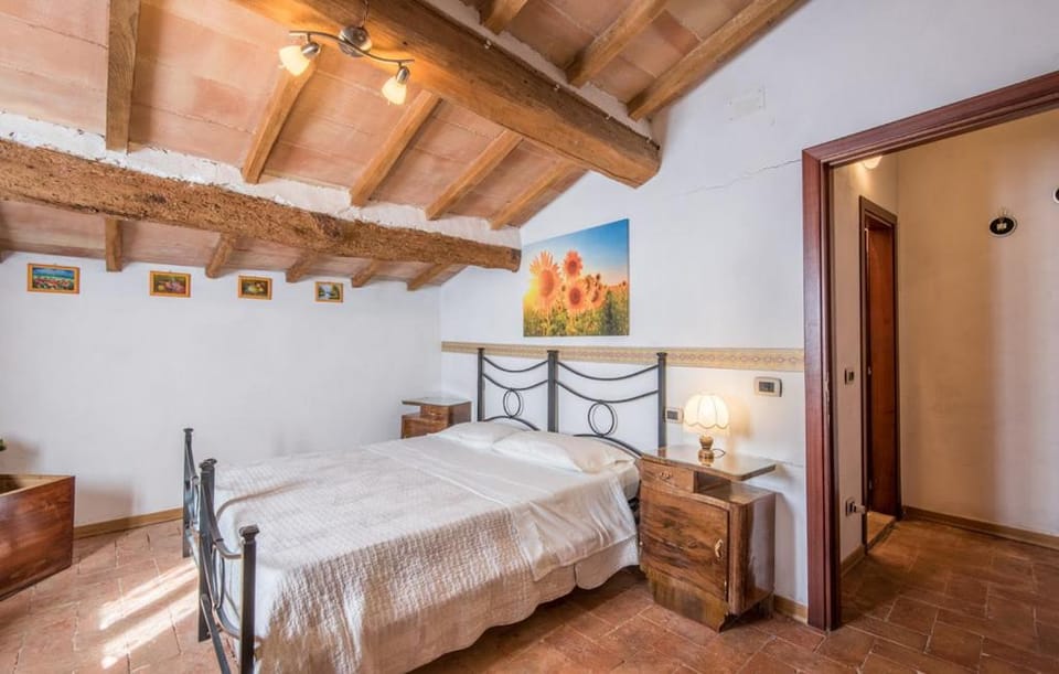 Agriturismo Biofattoria l'Upupa Apartment in Tuscany