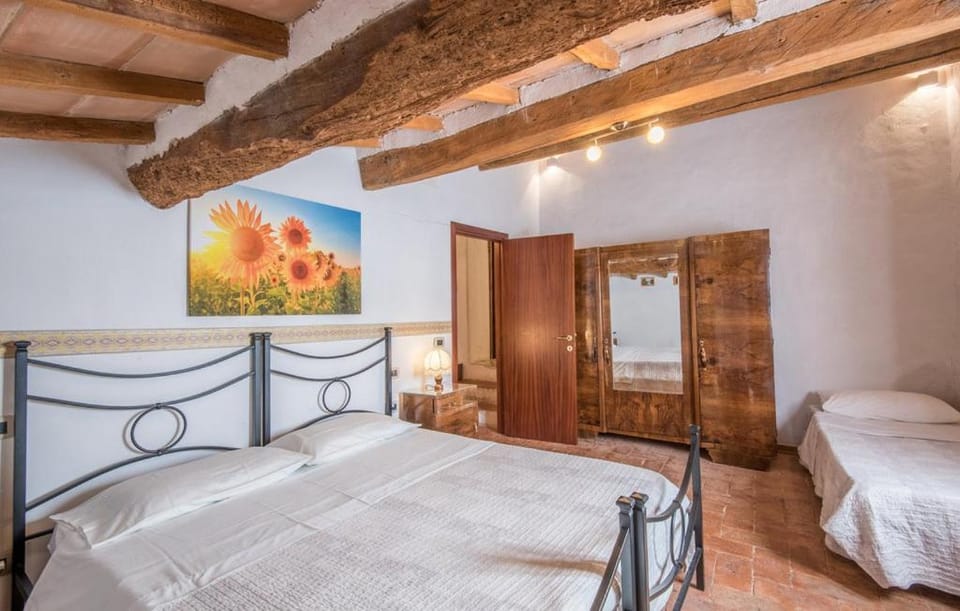 Agriturismo Biofattoria l'Upupa Apartment in Tuscany