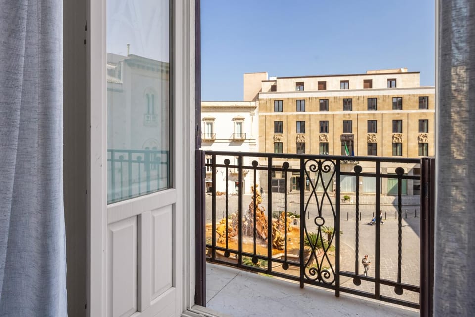 Property building, Day, View (from property/room), Balcony/Terrace, City view