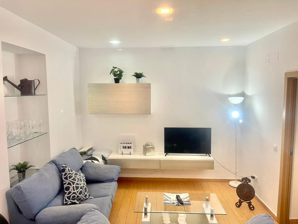 CASITA ANDALUZA CENTRO con PARKING sujeto a disponibilidad Apartment in Malaga