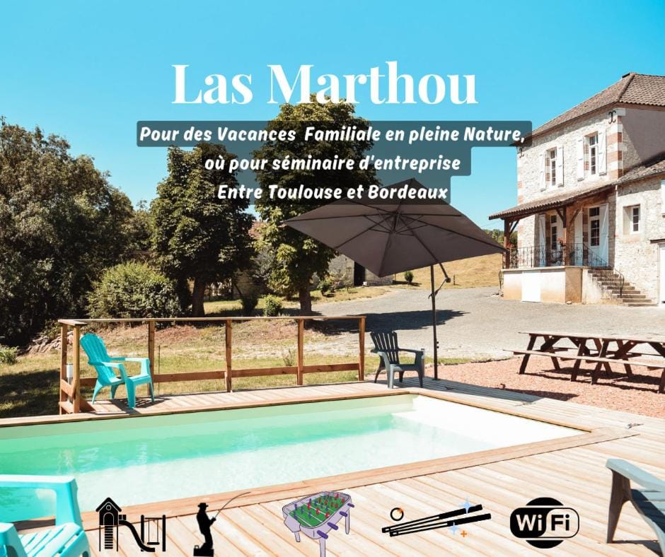 Property building, Patio, Natural landscape, On site, Lake view, Pool view, Swimming pool, sunbed