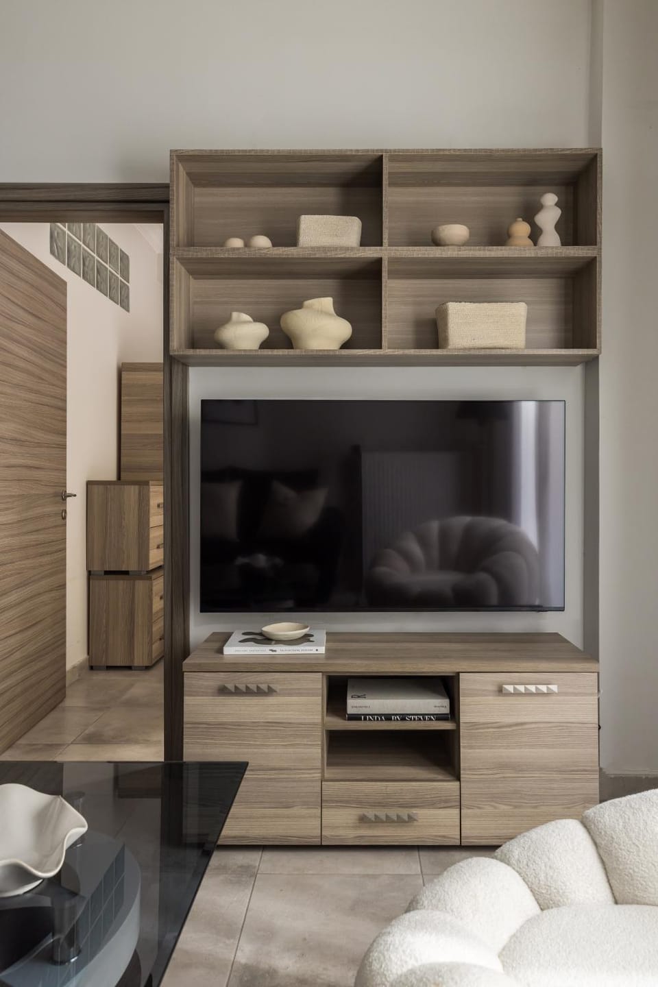 TV and multimedia, Evening entertainment