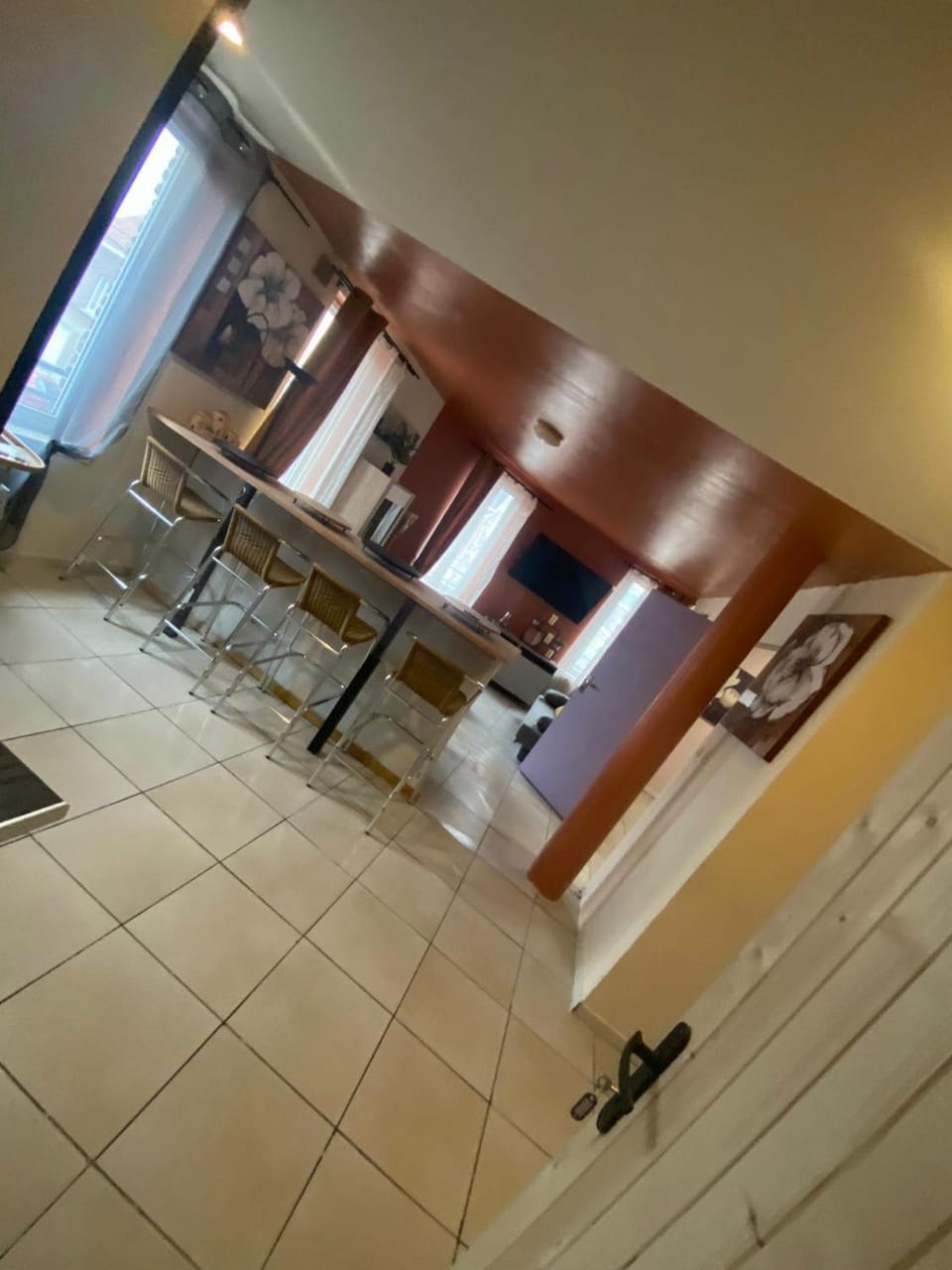Appartement chaleureux au pied du tramway et à 10 mn de Valenciennes. Apartment in Hauts-de-France