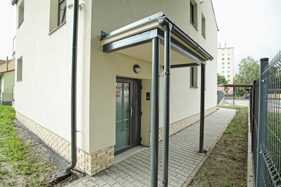 Property building, Facade/entrance