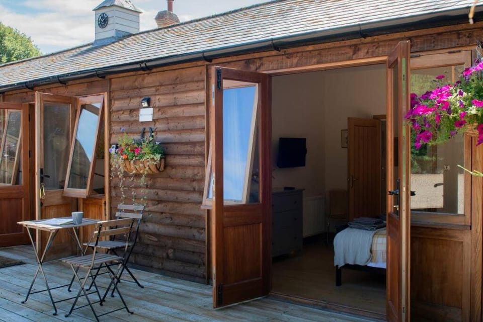 The Stable - boutique rural retreat for two Apartment in Arun District