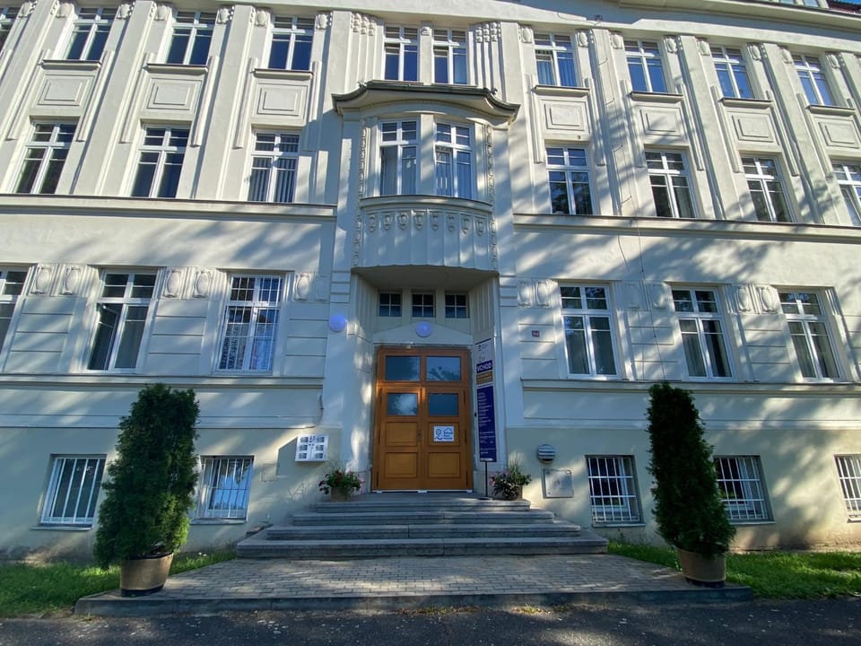 Property building, Facade/entrance