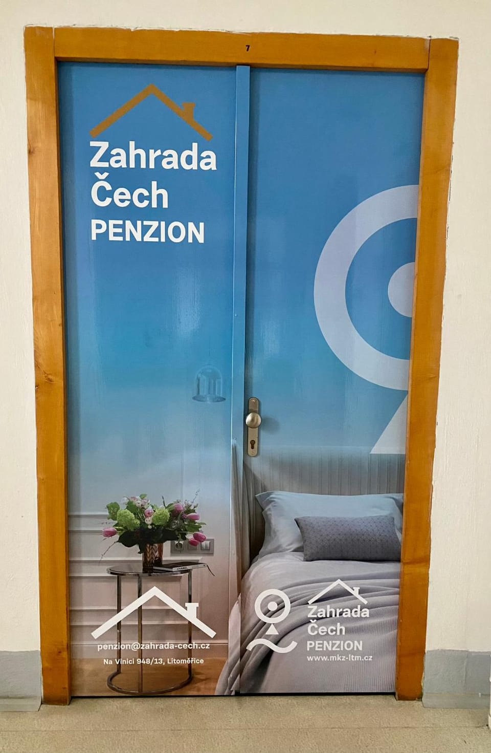Property building, Property logo or sign