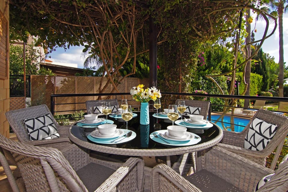 Patio, Balcony/Terrace, Dining area