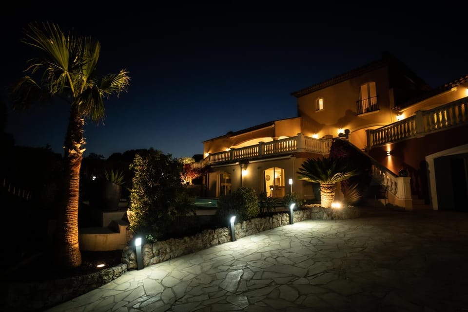 Property building, Night