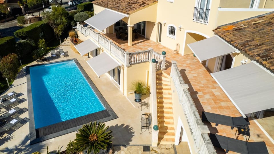 Pool view
