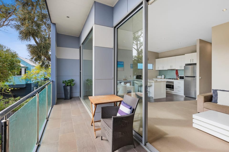 OG- By the Sea, 400m to Beach Apartment in Ocean Grove