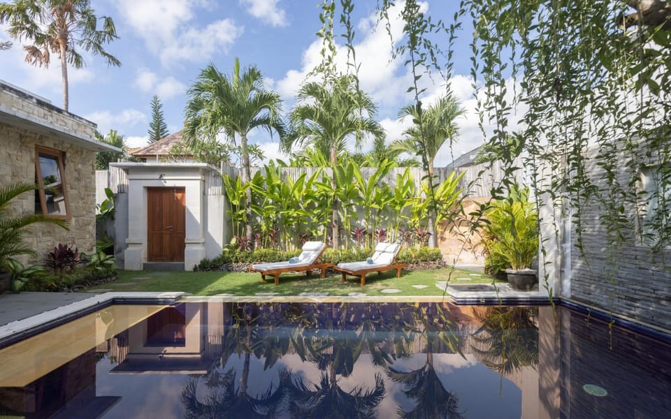 Inner courtyard view