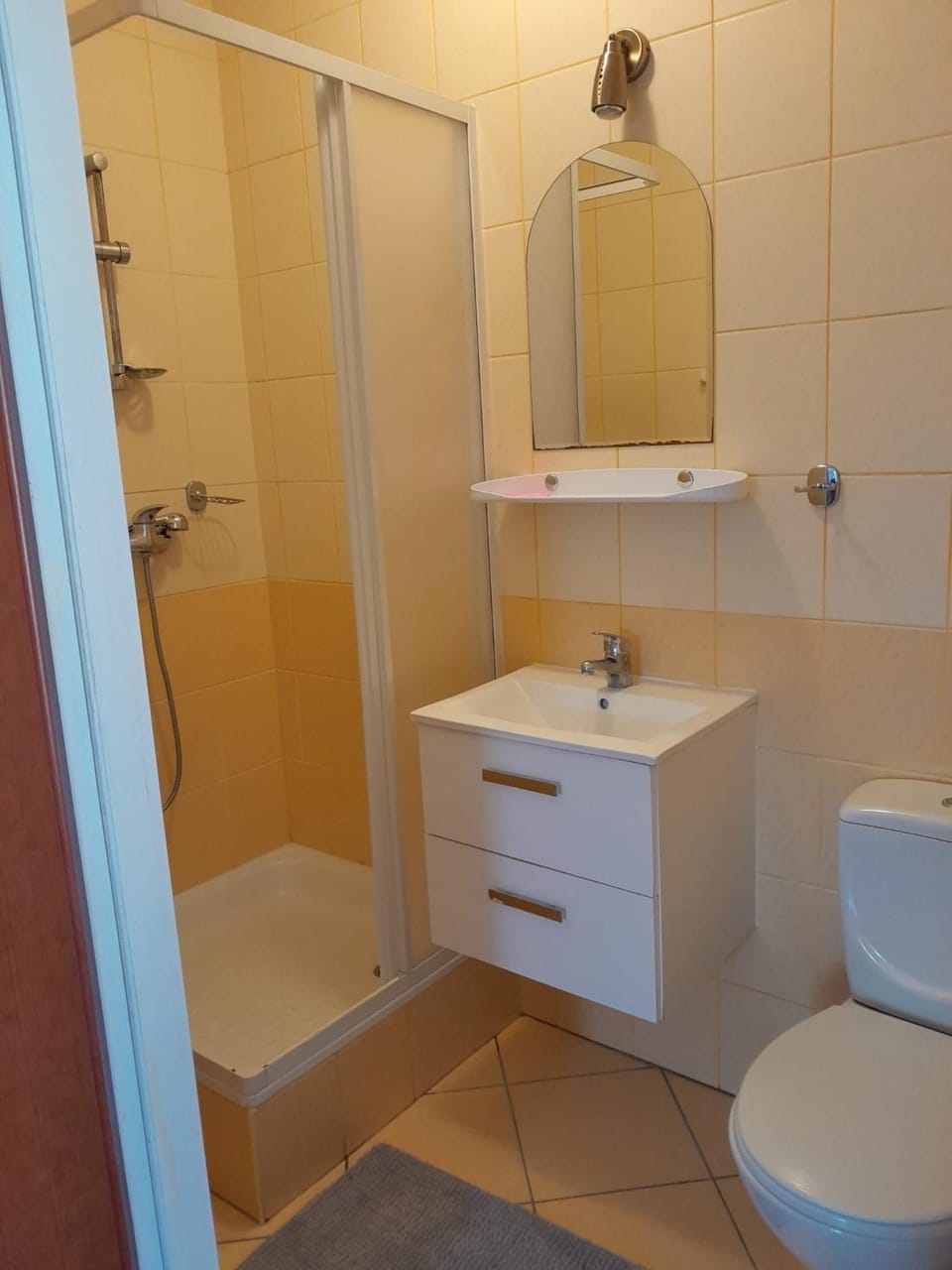 Shower, Toilet, Bathroom