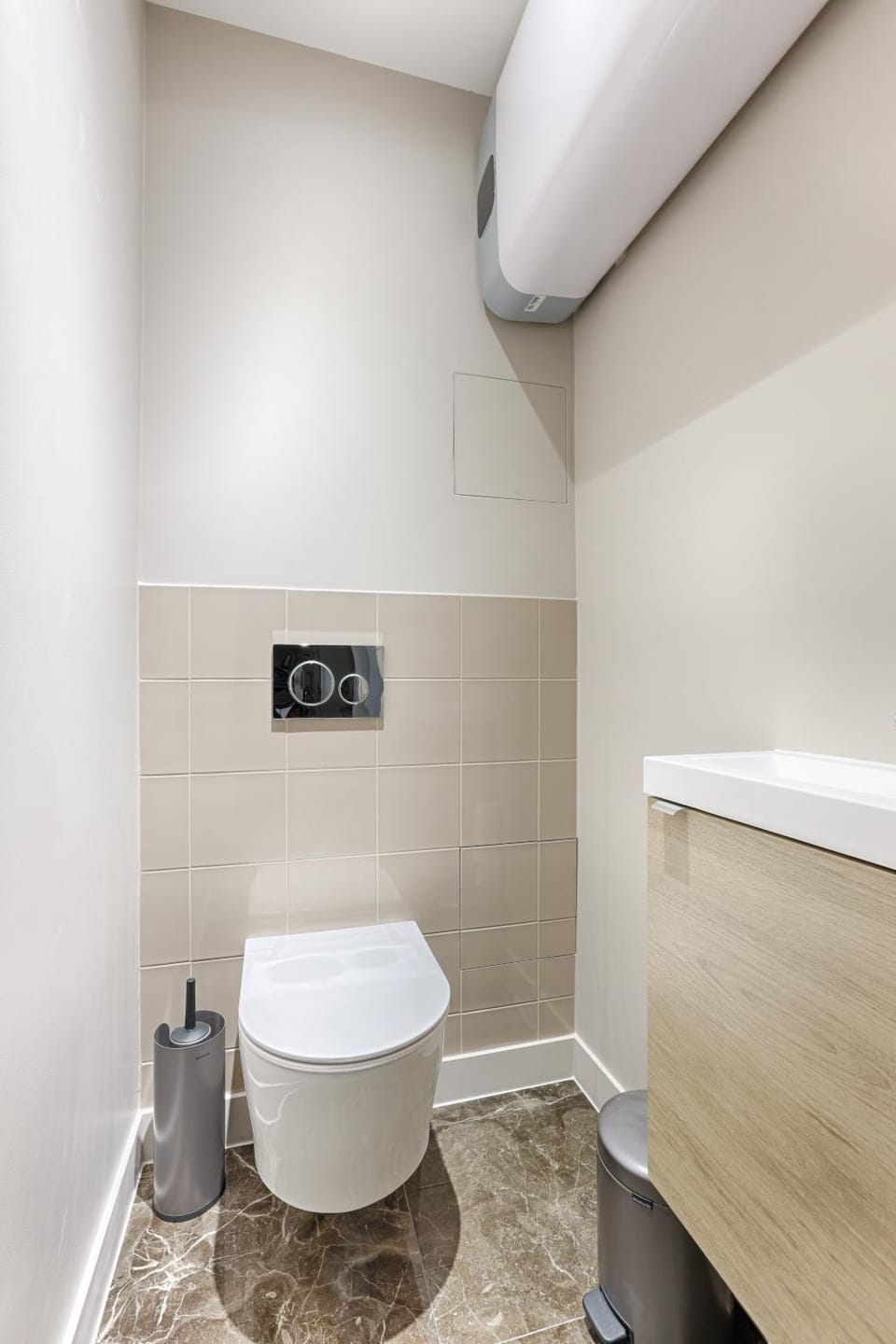 Unique Luxury Parisian flat 2BR/6P -Champs Elysées Apartment in Paris