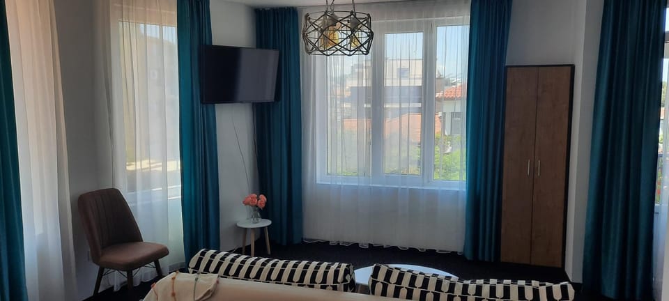 Къща за гости Вивиан Bed and Breakfast in Burgas Province