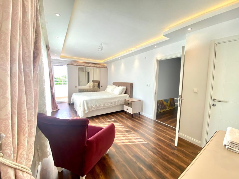Wonderful Villa Airport 5 minutes Bed and Breakfast in İstanbul Province
