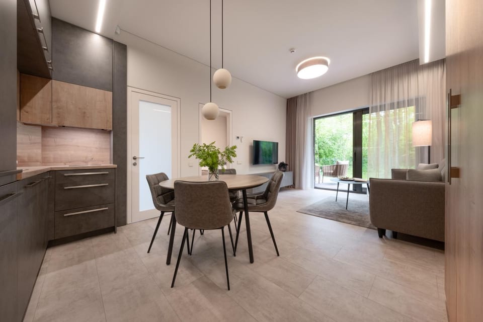 View (from property/room), Kitchen or kitchenette, Living room, Seating area, Dining area