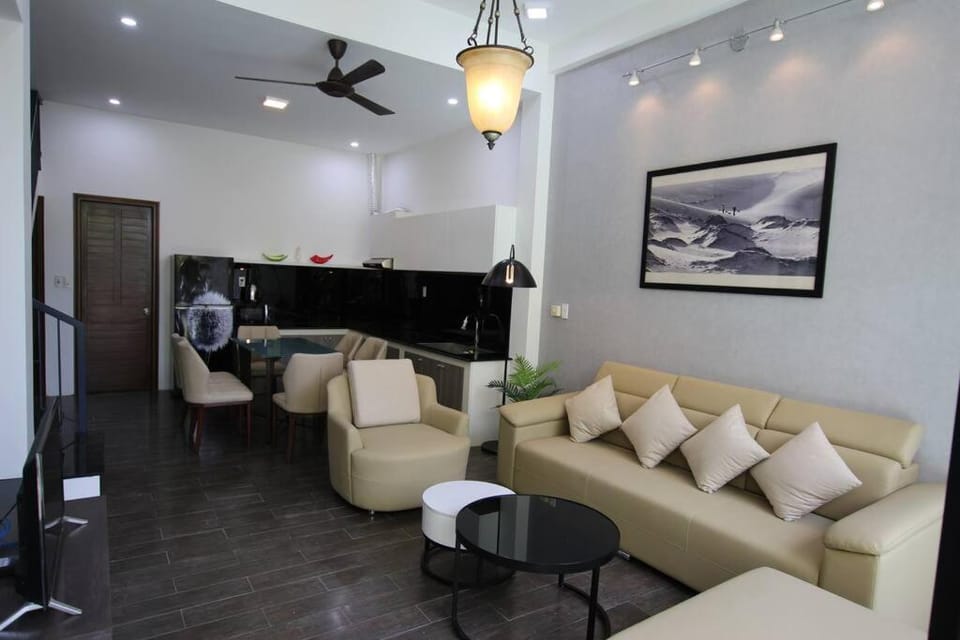 Tehya pool house 3 Bedrooms- My Khe Beach Villa in Da Nang