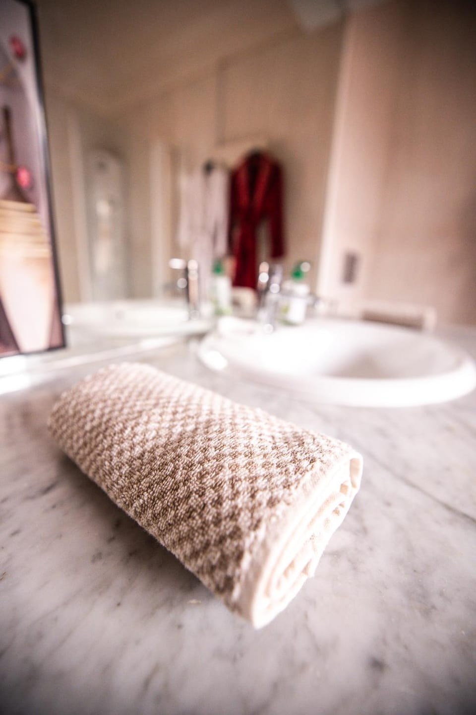 Bathroom, towels