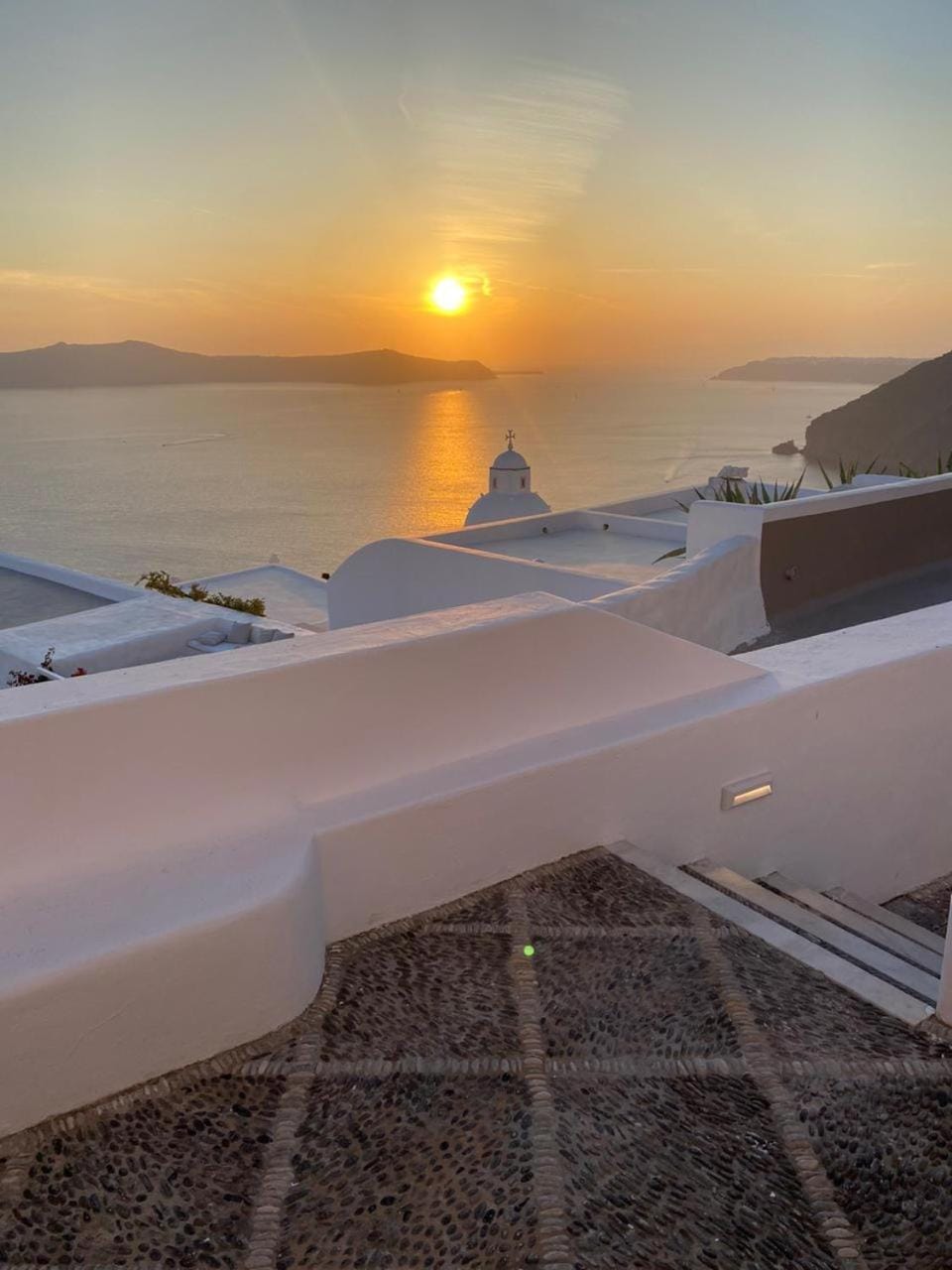 Anemos Family Suites Apartment in Thera