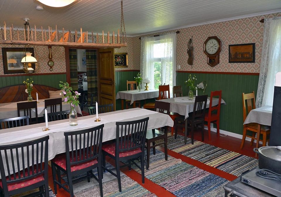 Dining area, Buffet breakfast