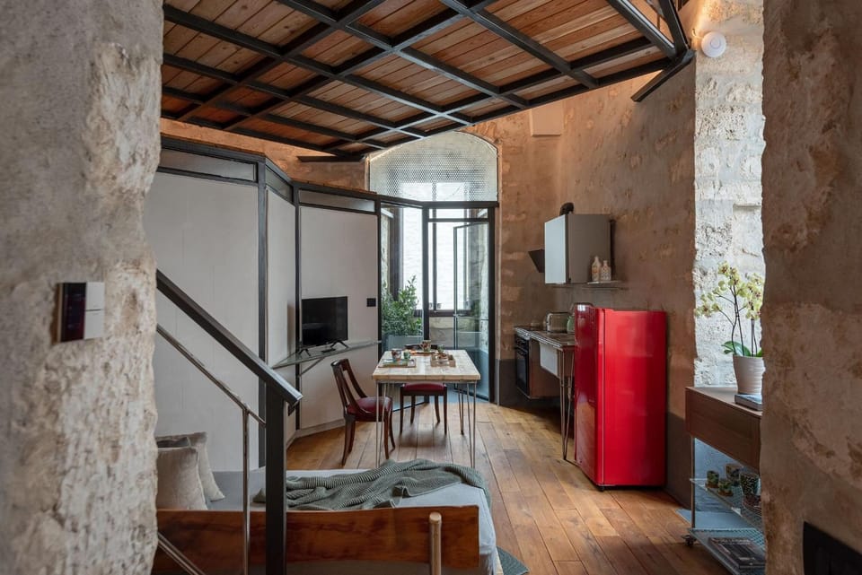 Kitchen or kitchenette, Living room, Dining area