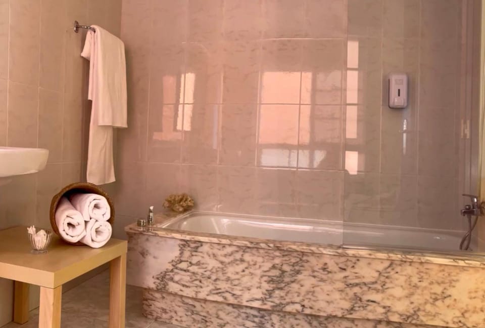 Hotel Nuevo Parranda Hotel in Camariñas