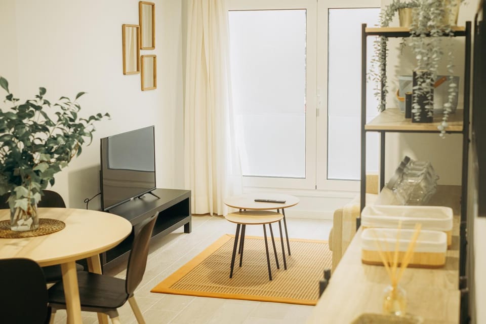 TV and multimedia, Living room, Dining area