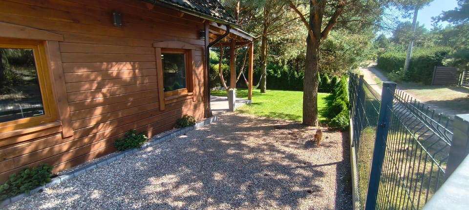 Domek Sworne Zacisze Chalet in Pomeranian Voivodeship