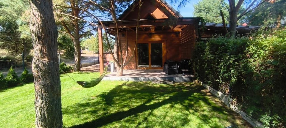 Domek Sworne Zacisze Chalet in Pomeranian Voivodeship