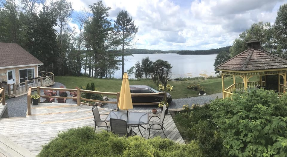 Patio, Beach, Parking