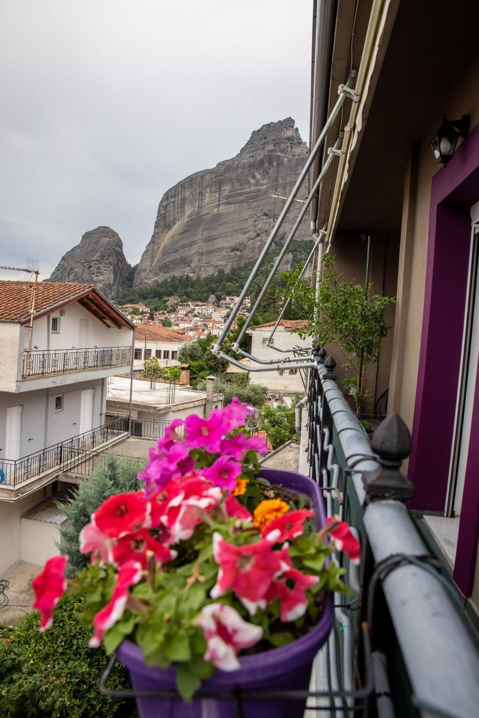 Balcony/Terrace, Mountain view