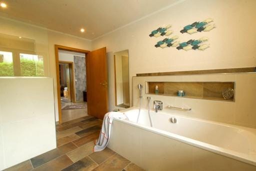 Bathroom, Bath