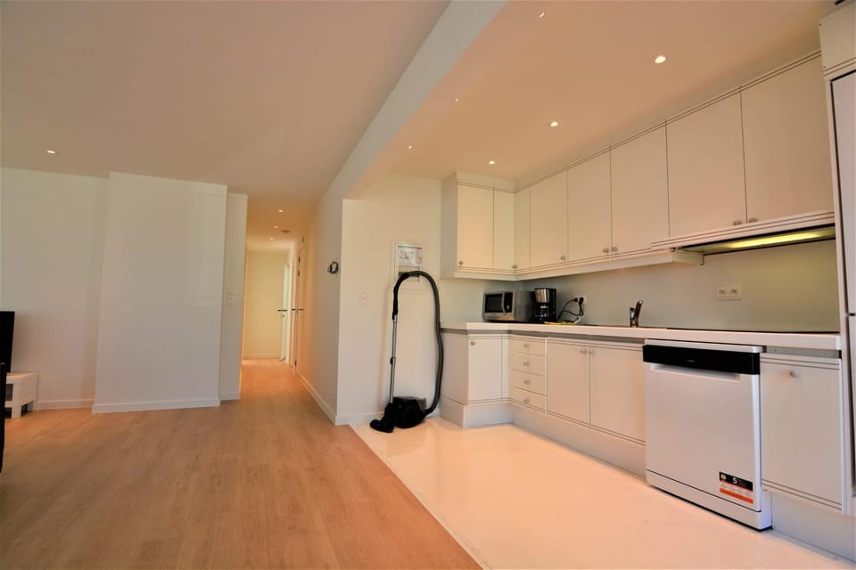 Sundown Beach Apartment in Koksijde