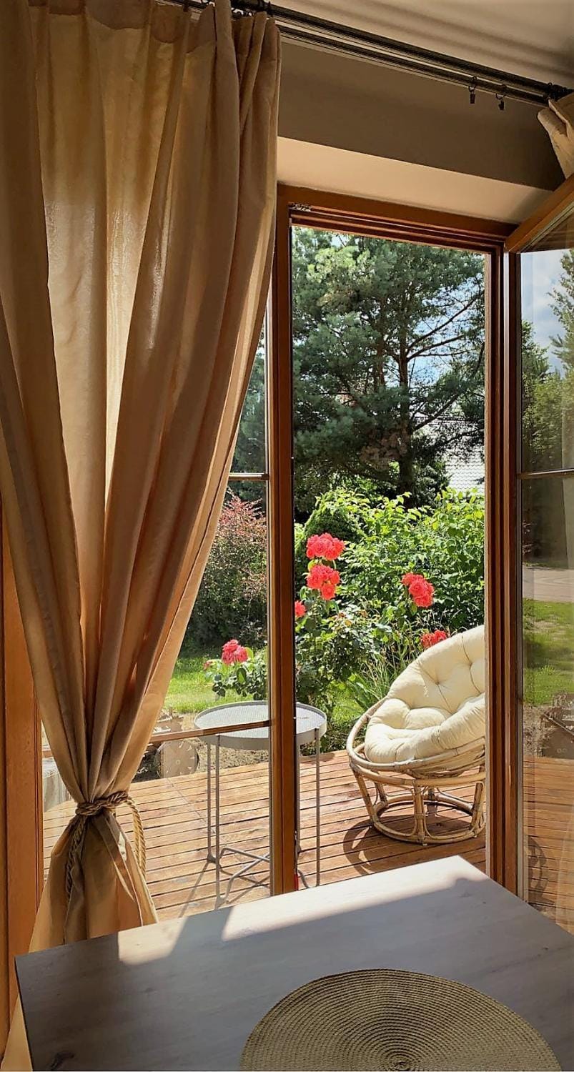 Garden, Balcony/Terrace, Living room, Seating area, Garden view