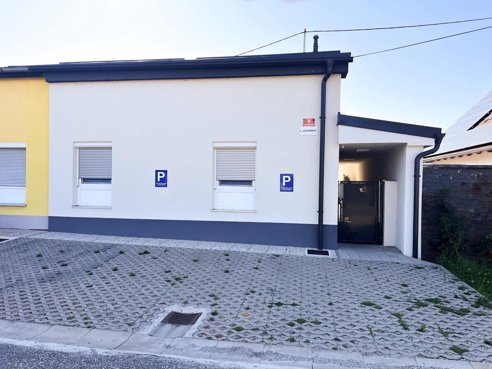 Property building, Parking
