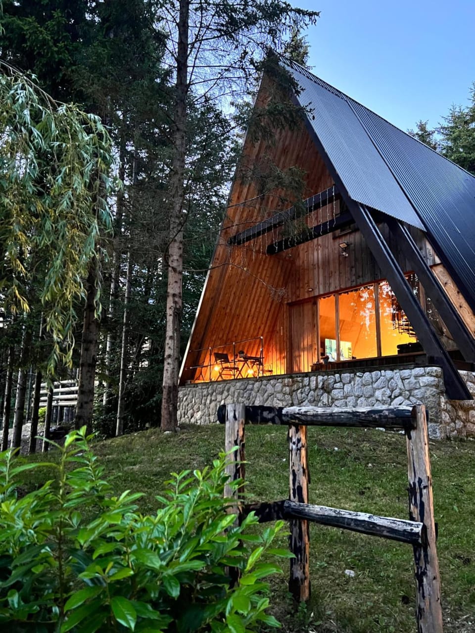 Forest House Stella - A frame cabin Cabin in Primorje-Gorski Kotar County