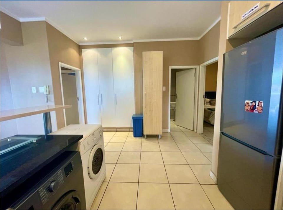 Kitchen or kitchenette, dishwasher, minibar, pet friendly, stove, washing machine, dryer