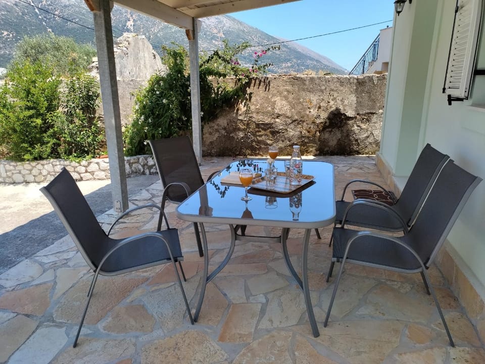Patio, Balcony/Terrace