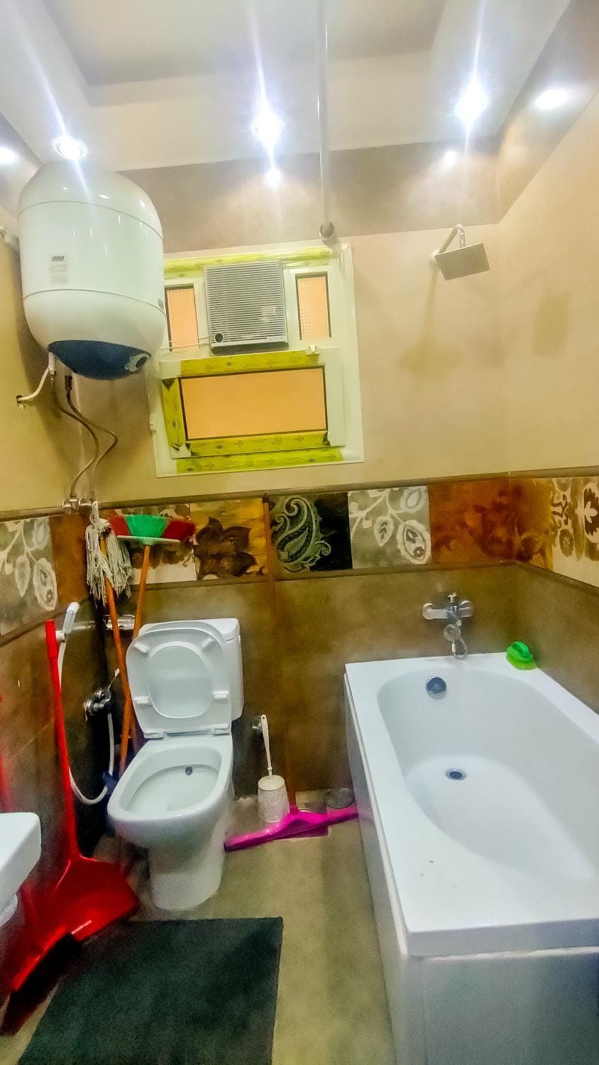 Toilet, Bathroom, Bath, towels