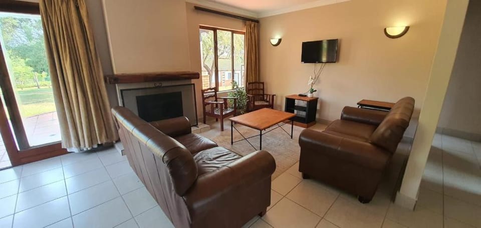 TV and multimedia, Living room, flat iron