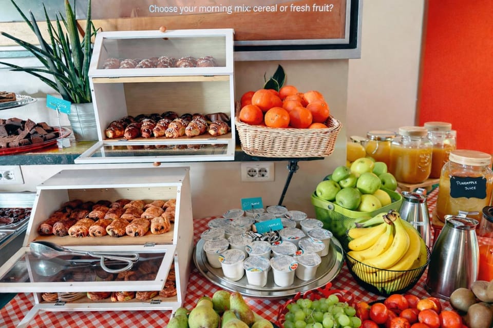 Food and drinks, Food, Breakfast, Continental breakfast, Buffet breakfast, Italian breakfast